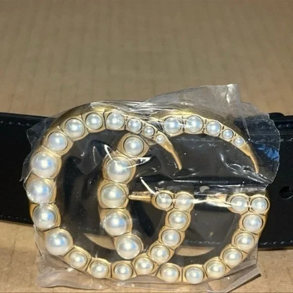 GUCCI Black leather belt with Gold GG & Pearl Buckle - Picture 4 of 7